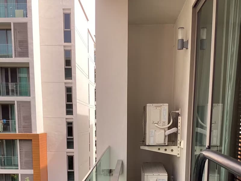 1 Bedroom Condo