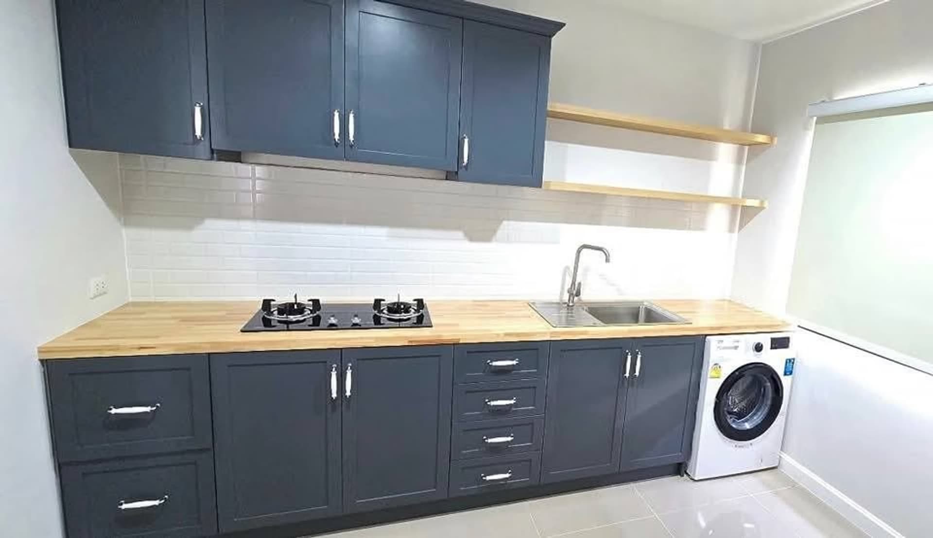 4 Bed House for Rent in Hang Dong - Image 7
