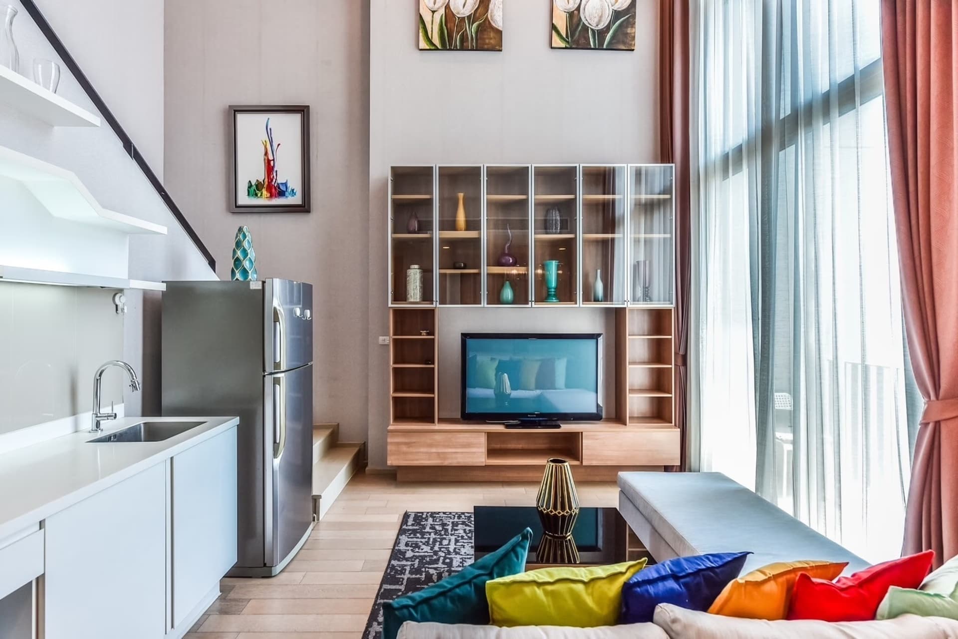 2 Bed Condo for Rent in Ratchathewi - Image 1