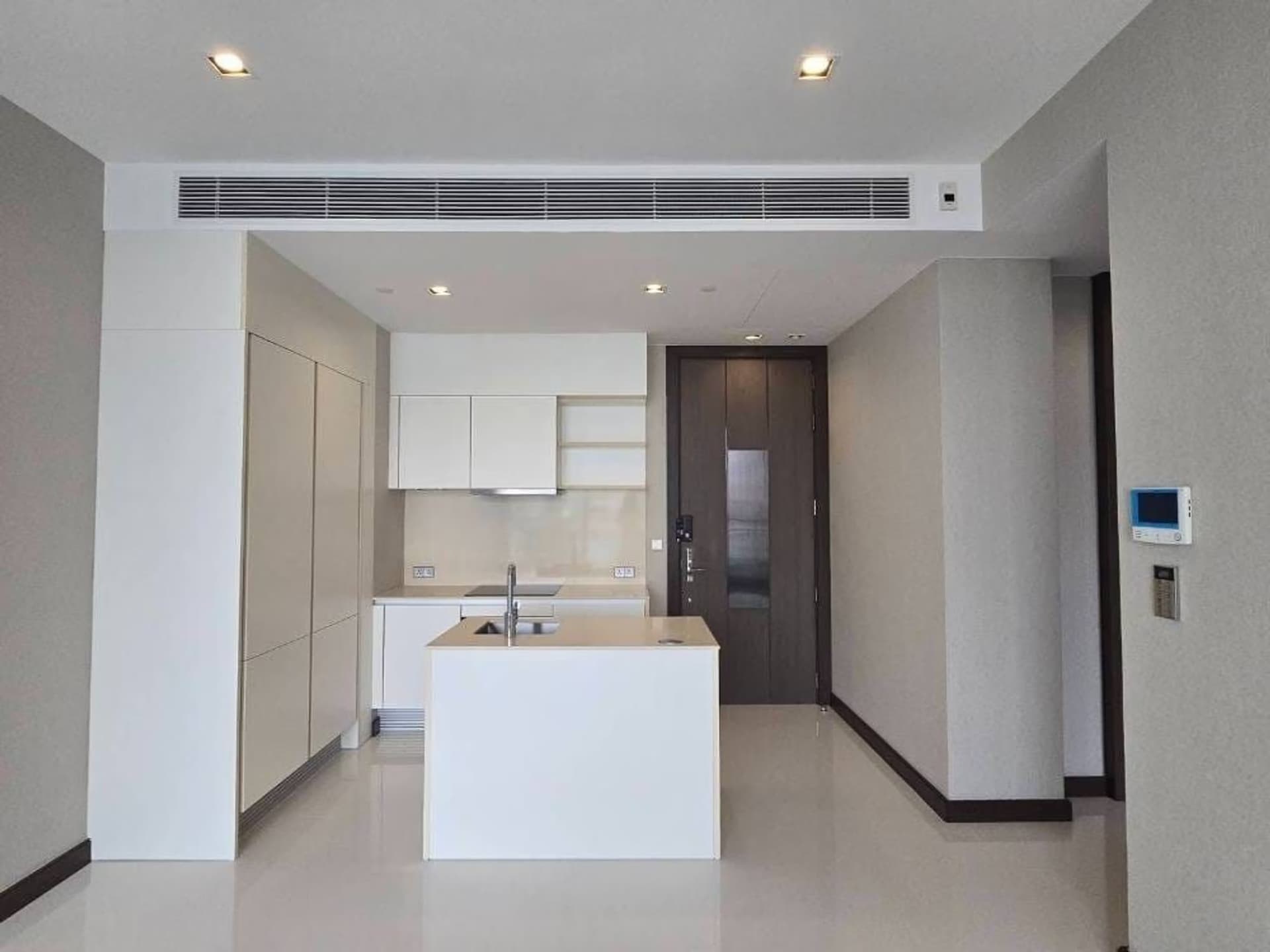 2 Bed Condo for Sale in Khlong Toei - Image 13