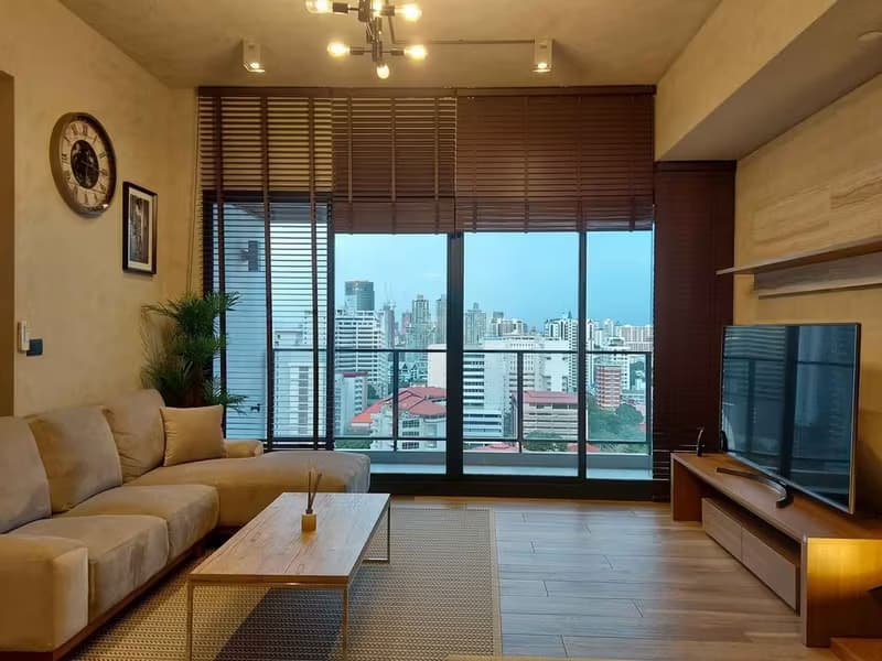 The Lofts Asok by Raimon Land