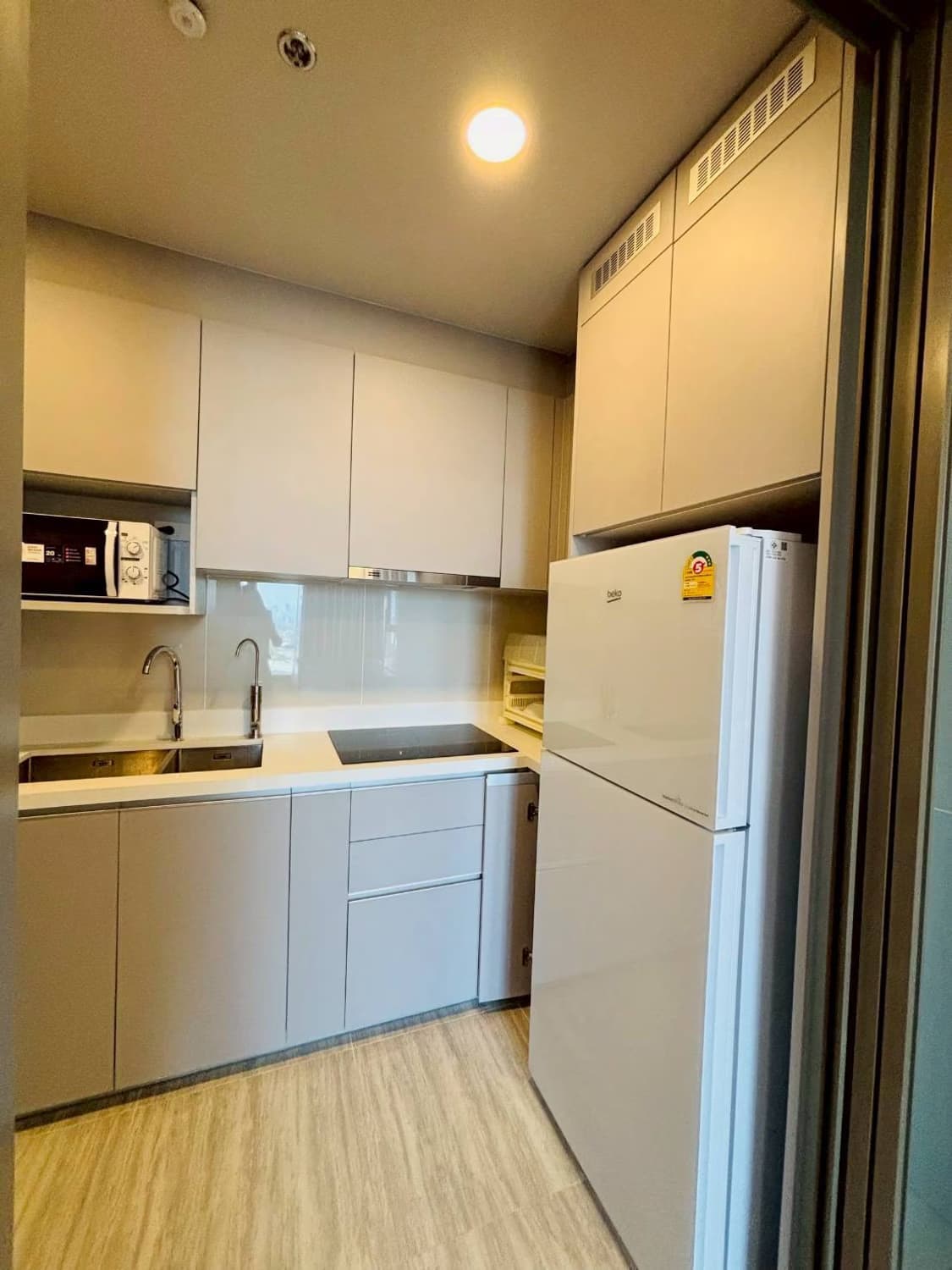 2 Bed Condo for Rent in Bang Phli - Image 7