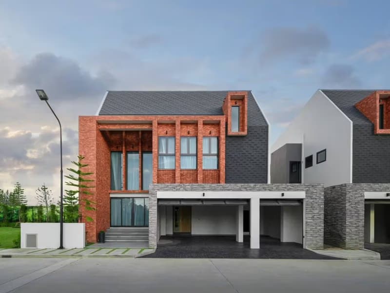 4 Bed House for Rent in San Sai