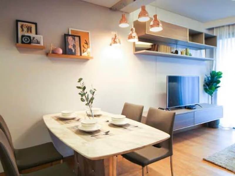 2 Bed Condo for Rent and Sale in Khlong Toei