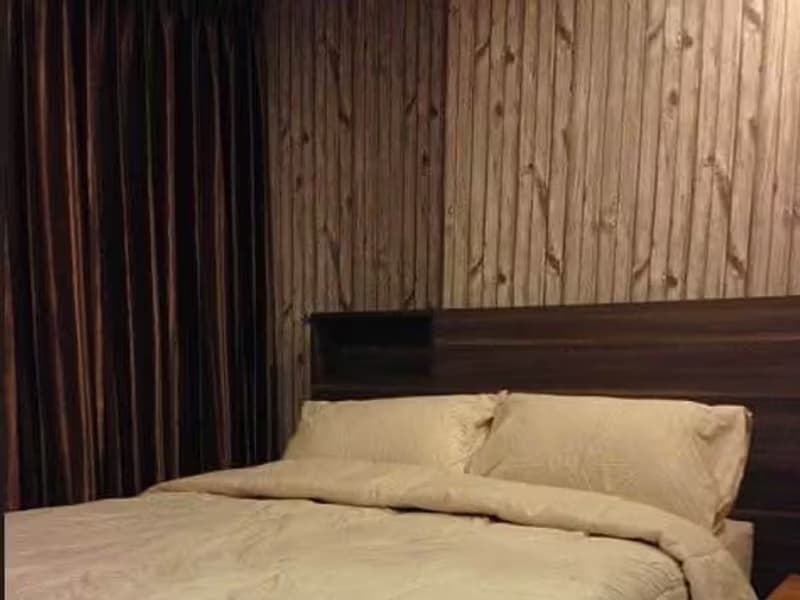1 Bedroom Condo