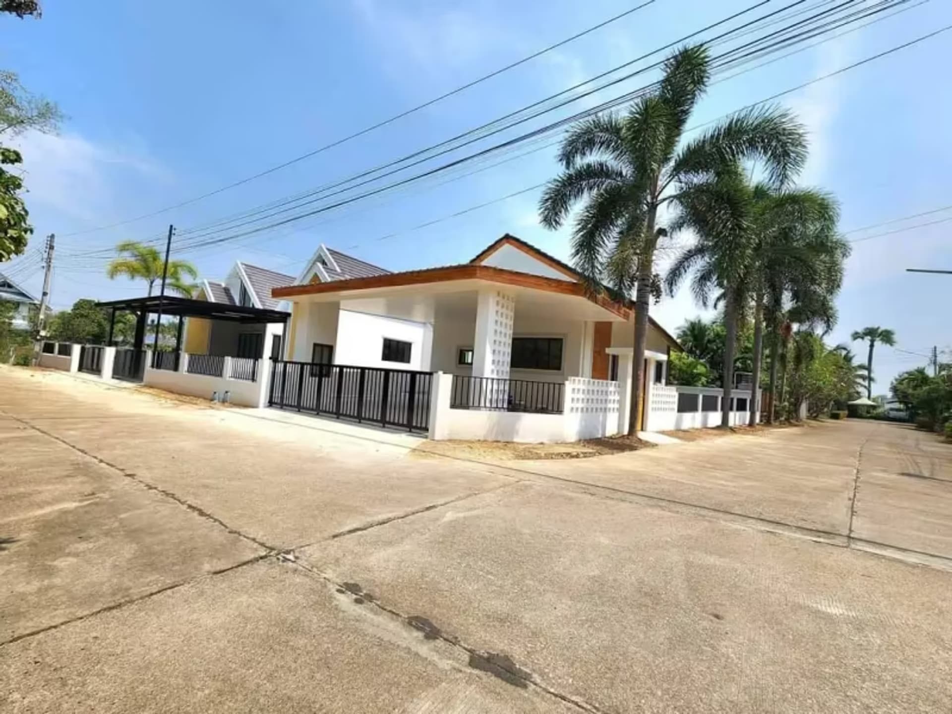 3 Bedroom House - Image 1