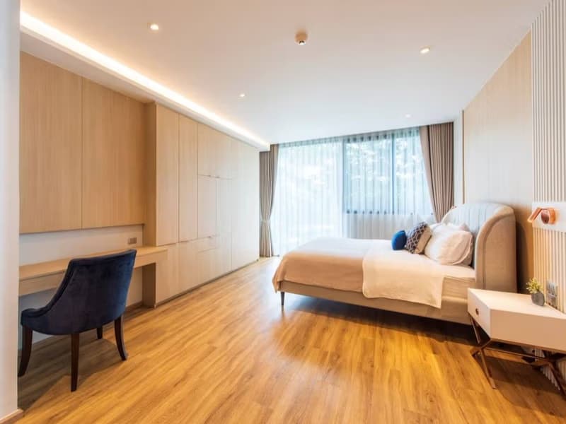 Condo for Rent at Bearing Residence