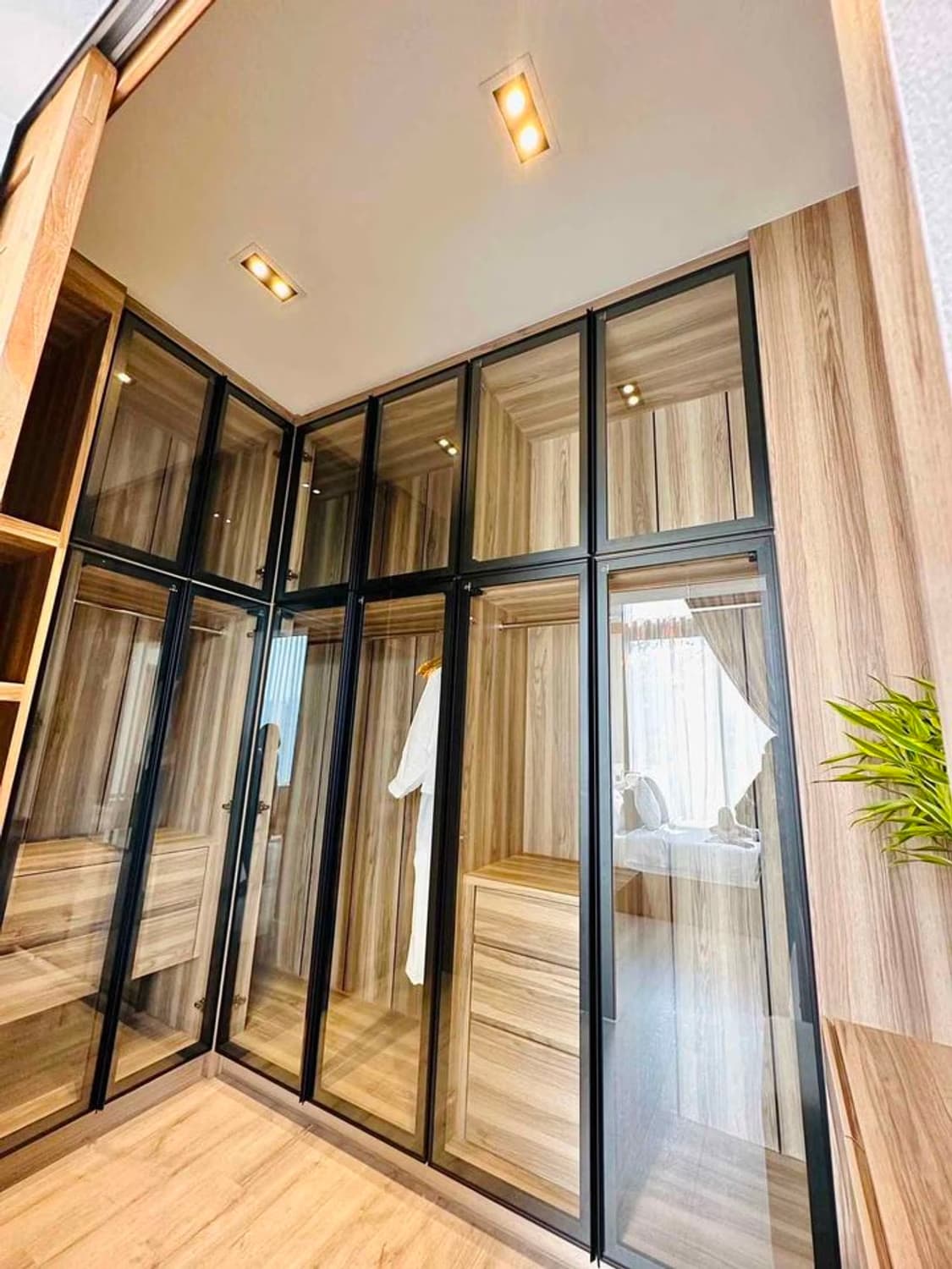 5 Bed House for Rent in Hang Dong - Image 8