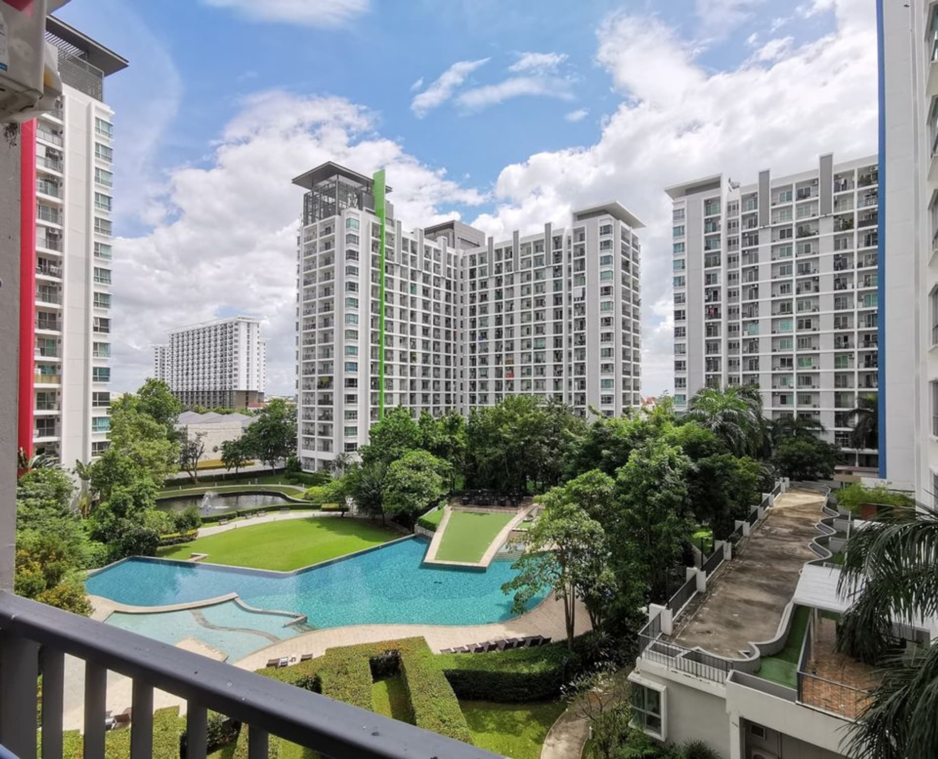 1 Bedroom Condo - Image 8