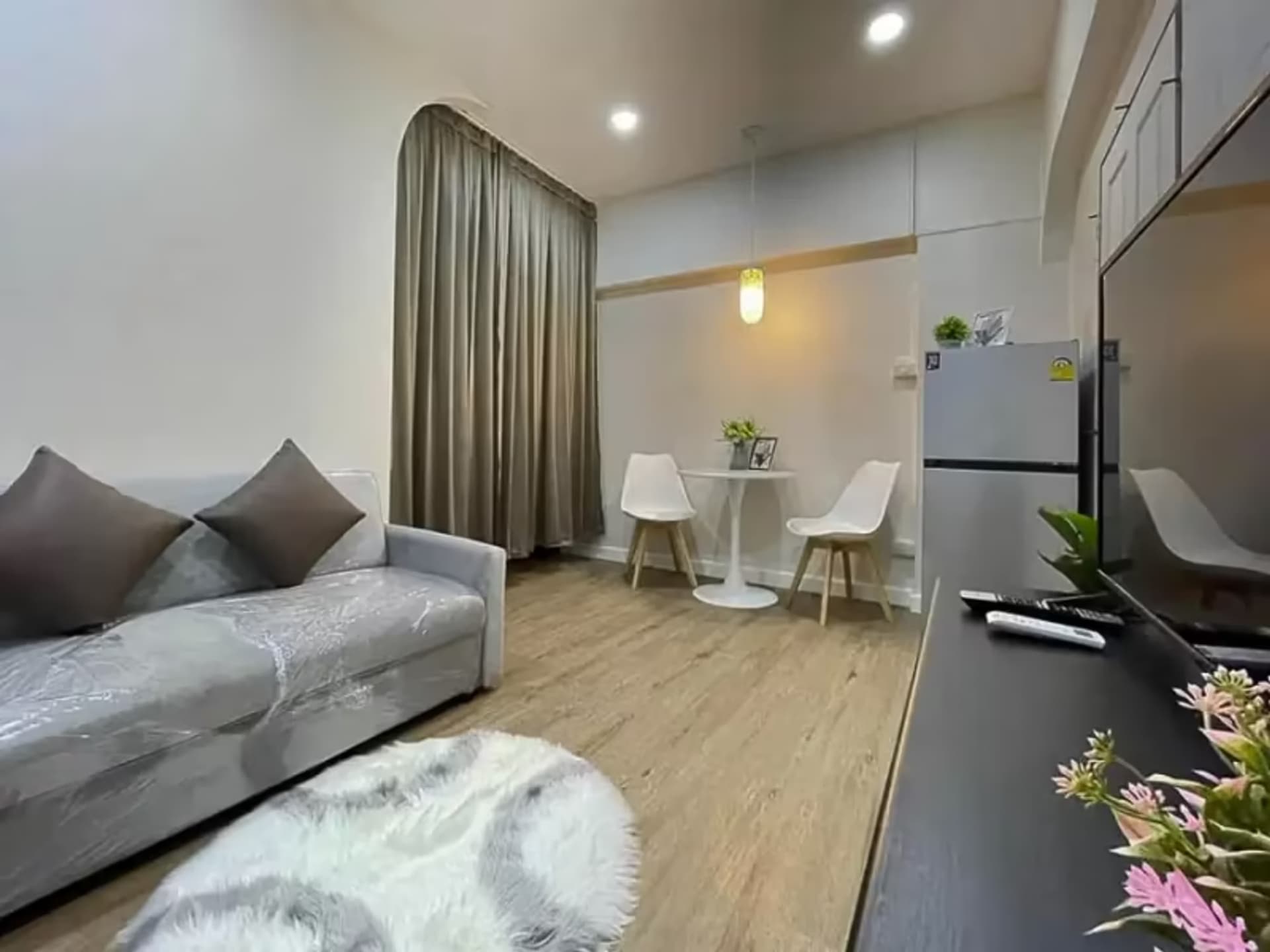 1 Bedroom Condo - Image 13