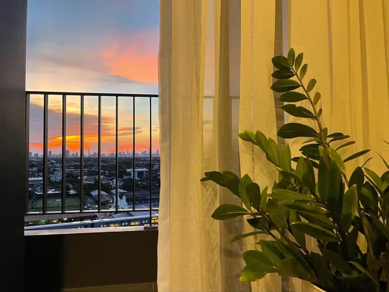 1 Bedroom Condo for Rent, Sale at Ideo Mobi Sukhumvit Eastpoint