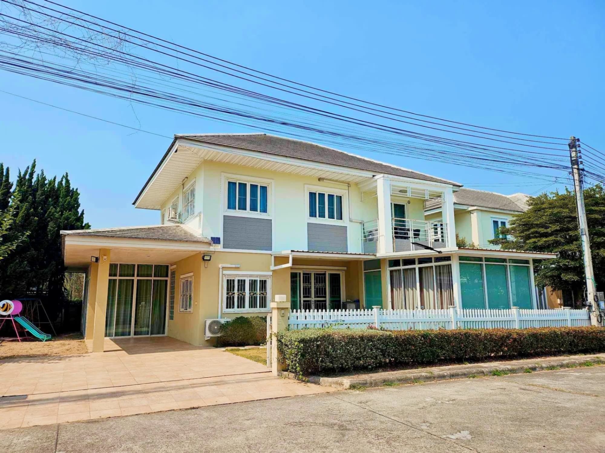 4 ห้องนอน บ้าน สำหรับ จำหน่าย ใน Mueang Chiang Mai - Image 1