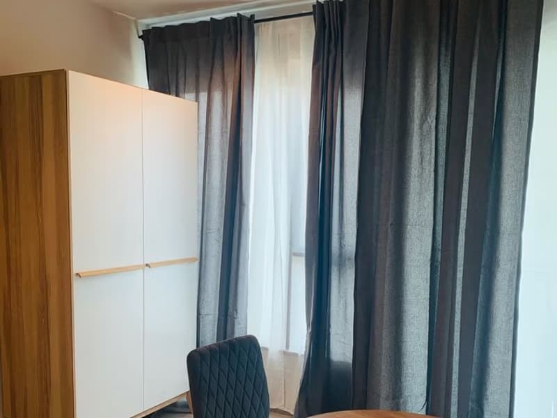 1 Bed Condo for Rent  Near Phra Ram 9 MRT