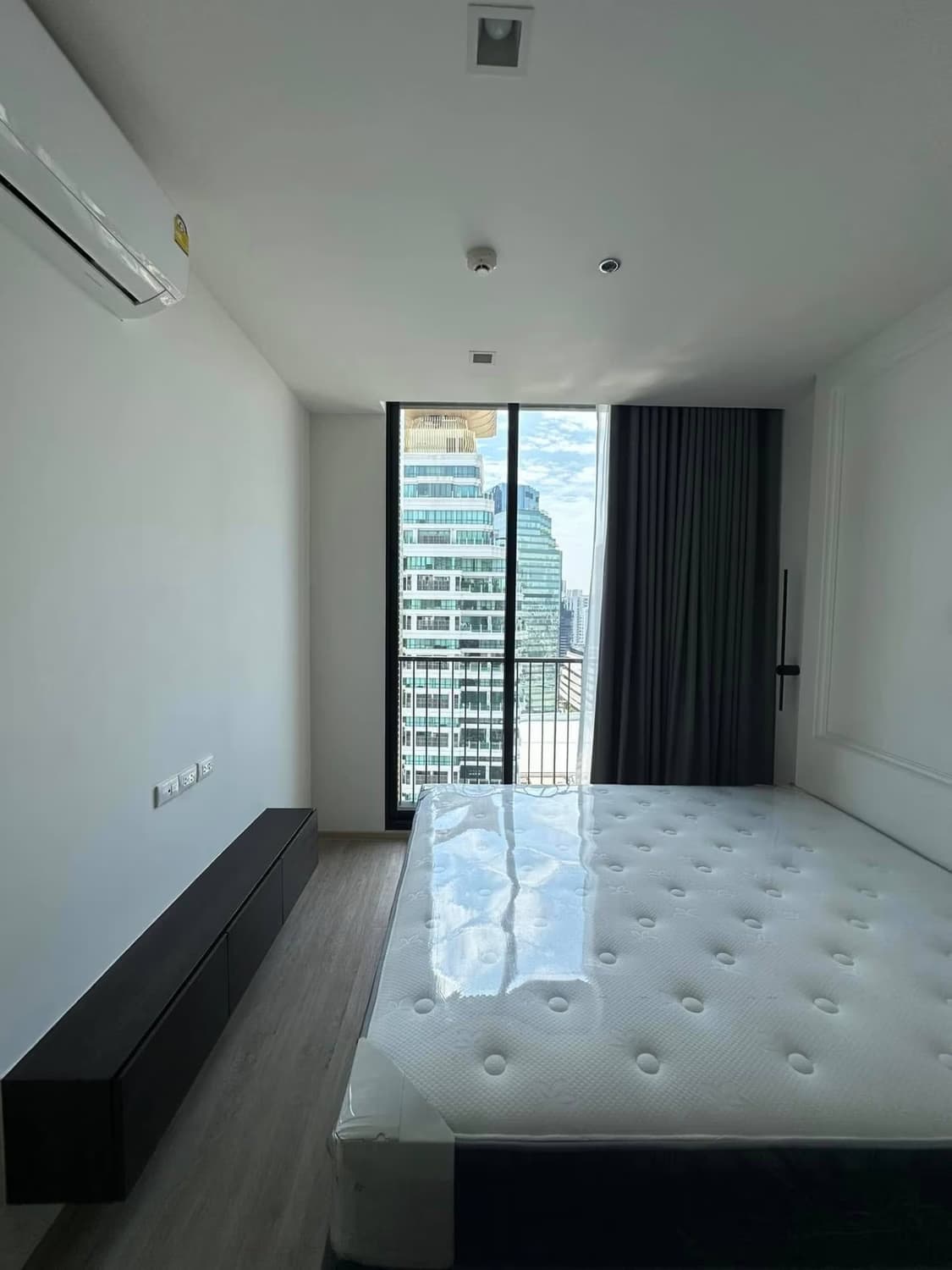 1 Bed Condo for Rent in Watthana - Image 3
