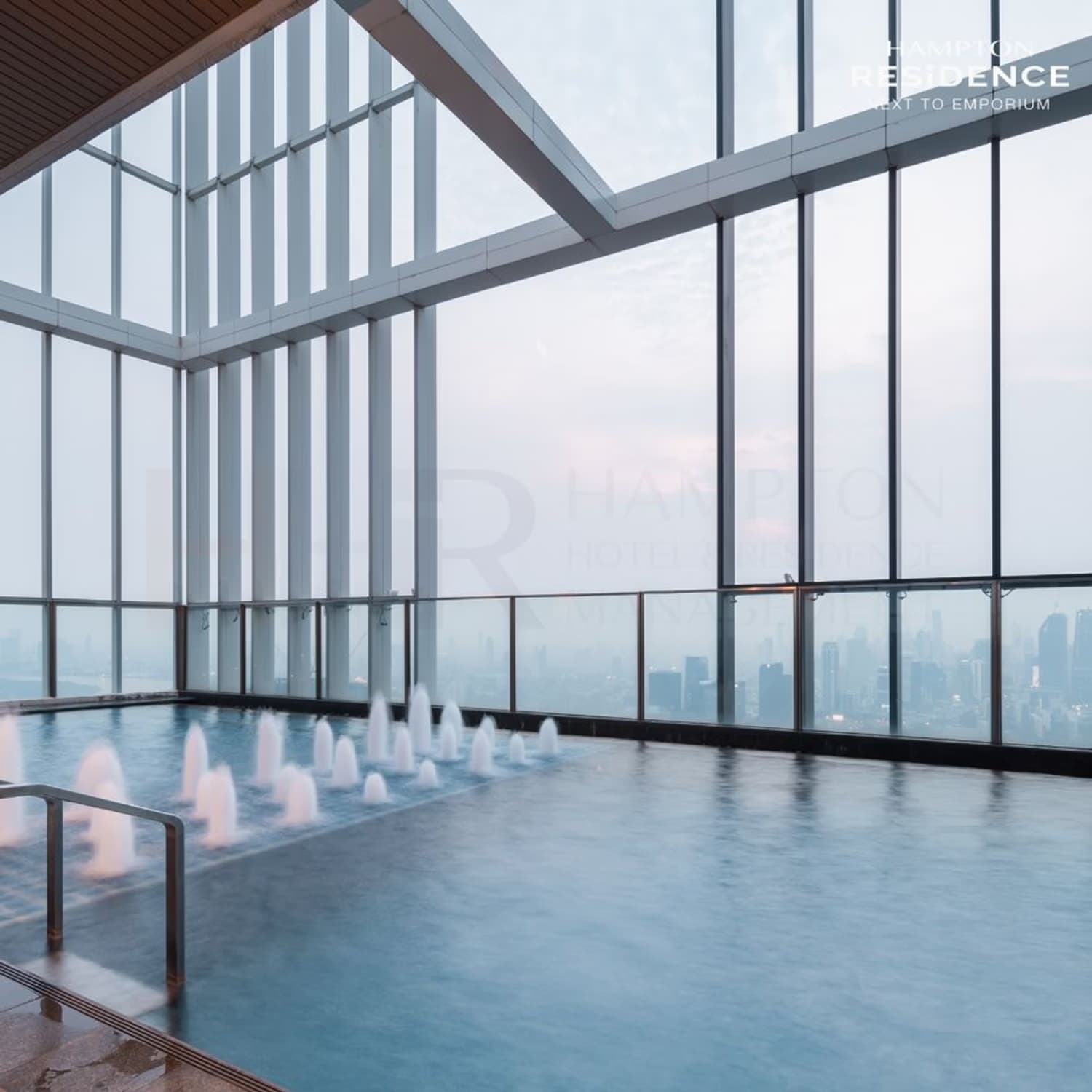 null ห้องนอน Condo สำหรับ จำหน่าย ใน Khlong Toei - Image 5