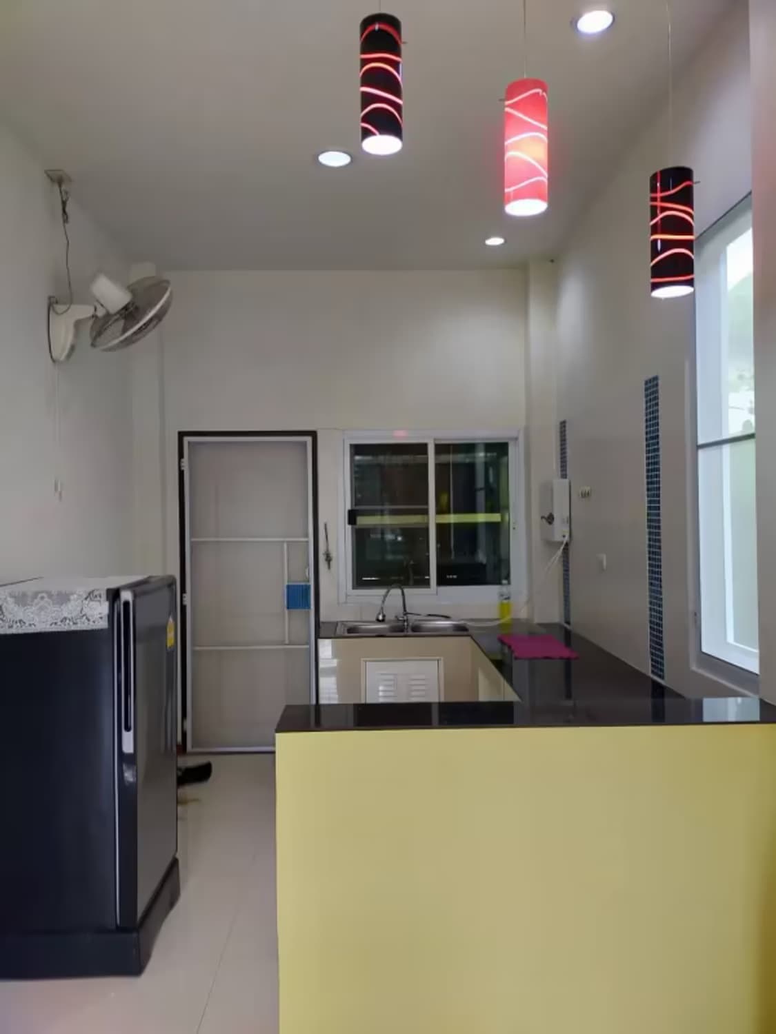 3 Bedroom House - Image 7