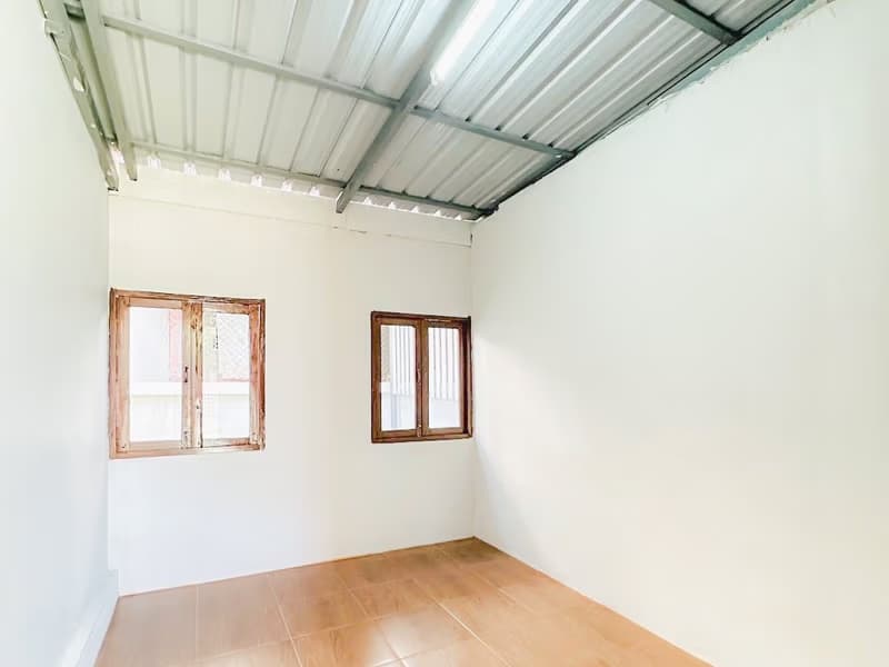 4 Bed House for Rent in Hang Dong