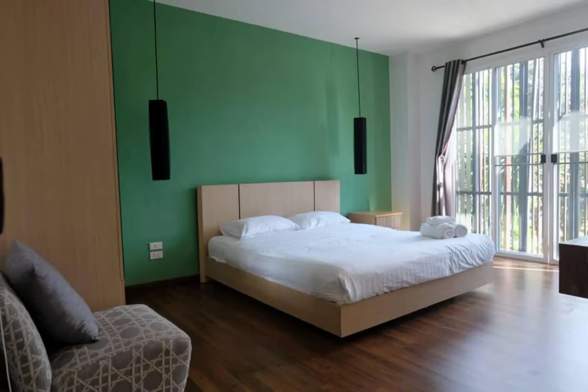 4 Bedroom House - Image 9