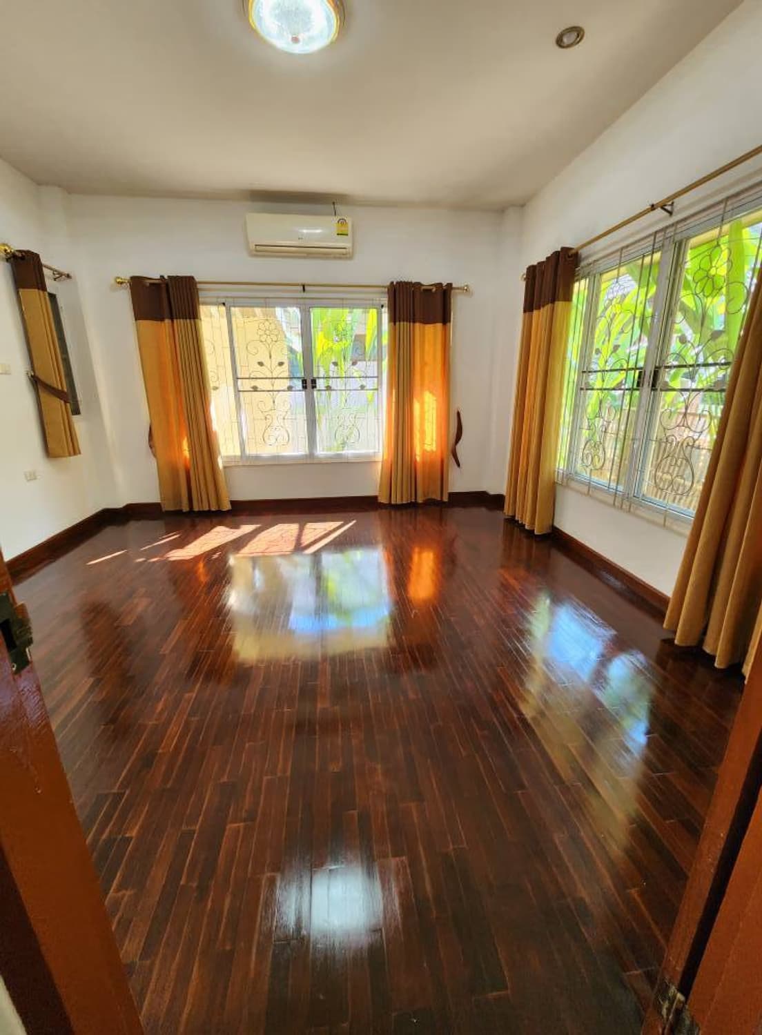5 卧室 别墅 用于 出租 在 Mueang Chiang Mai - Image 5