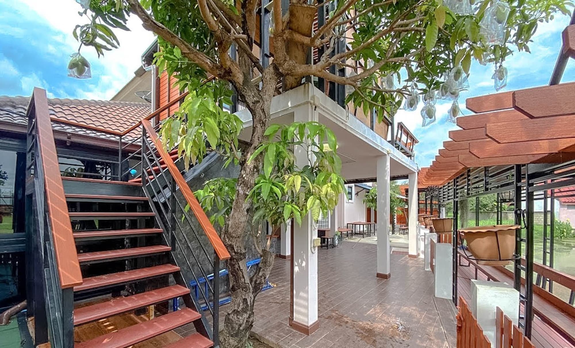 4 Bedroom House - Image 15