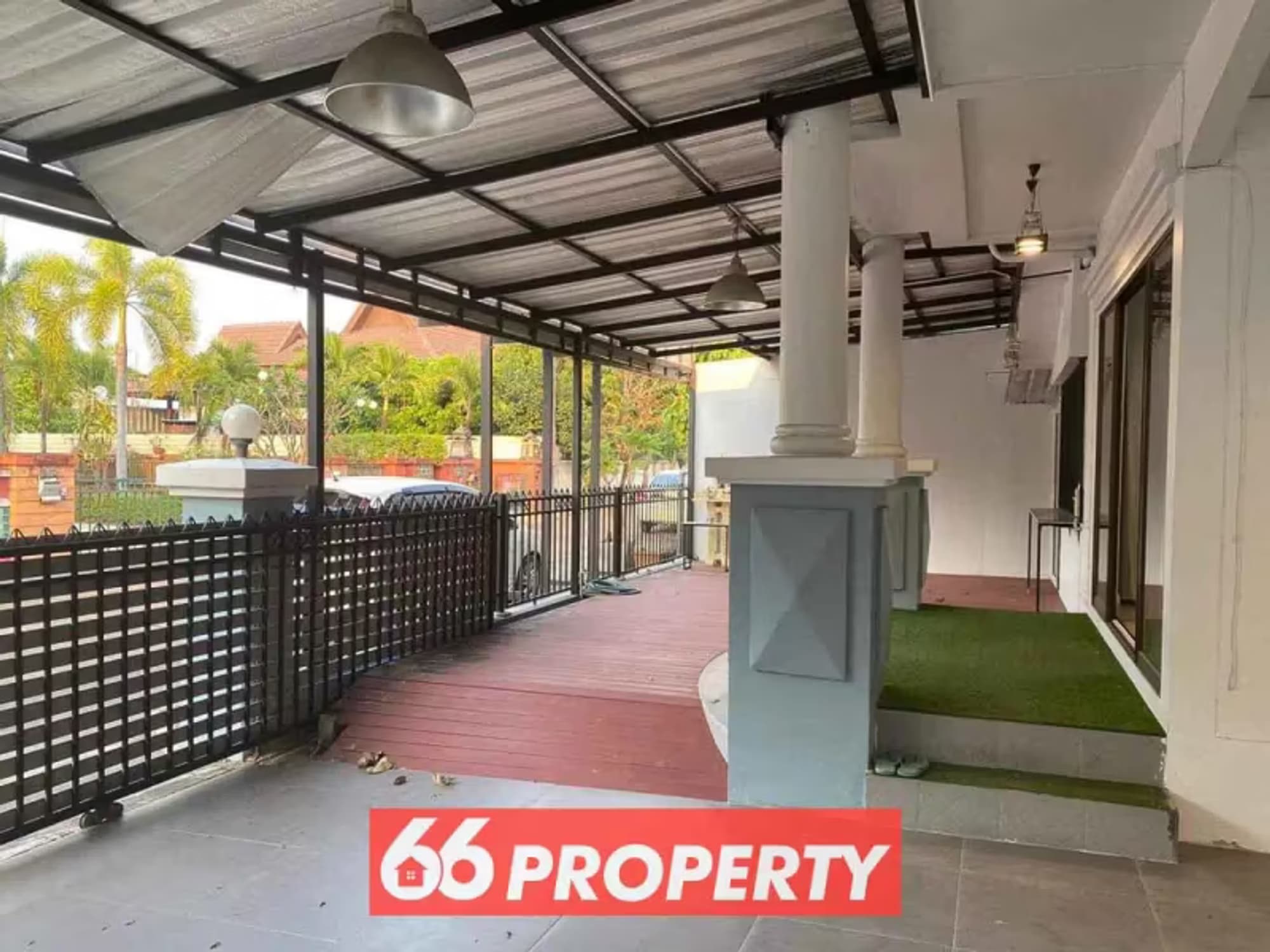 4 Bedroom House - Image 2