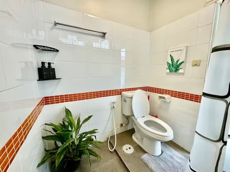 3 Bed House for Rent in Watthana