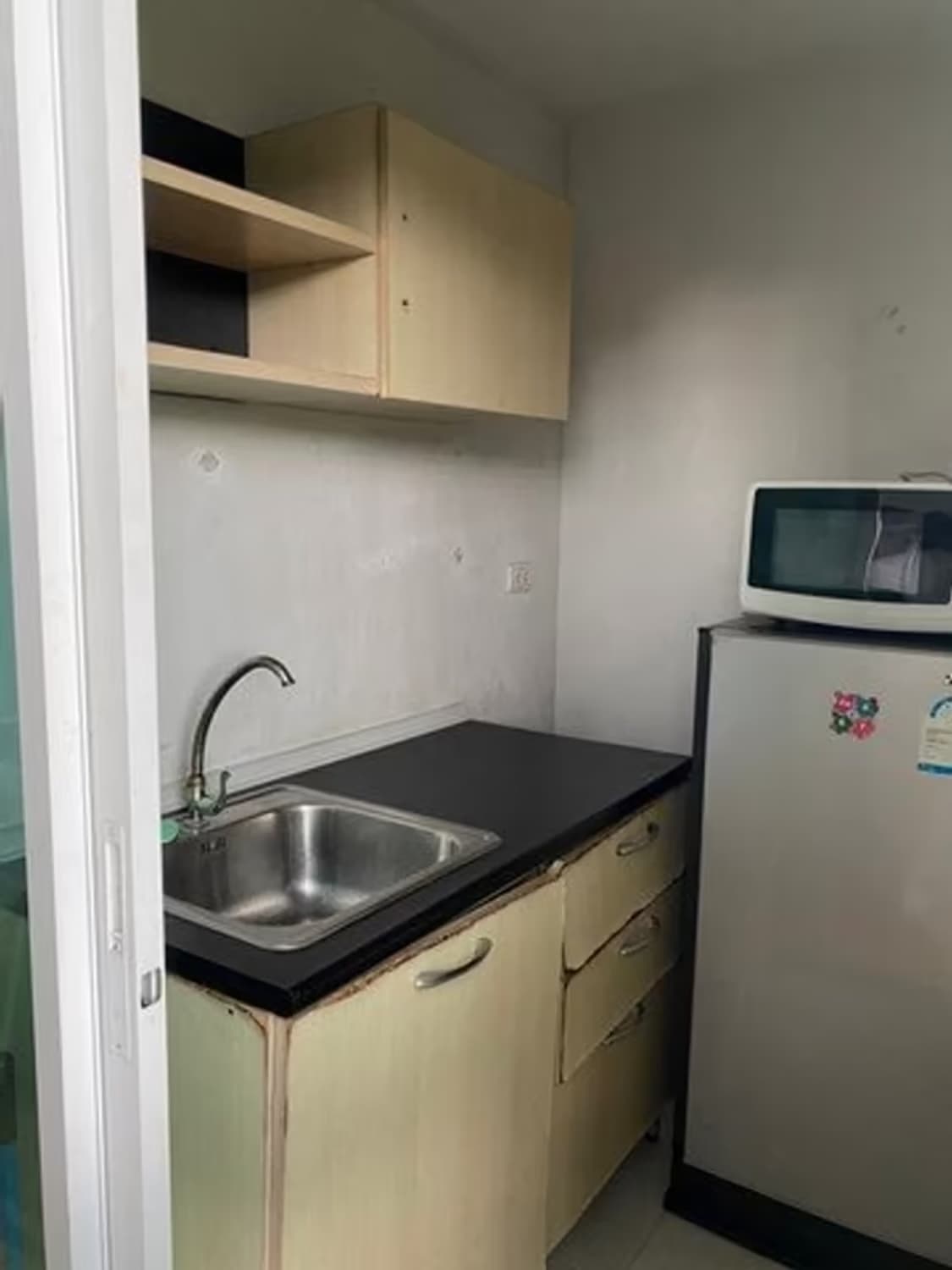 1 Bedroom Condo - Image 2