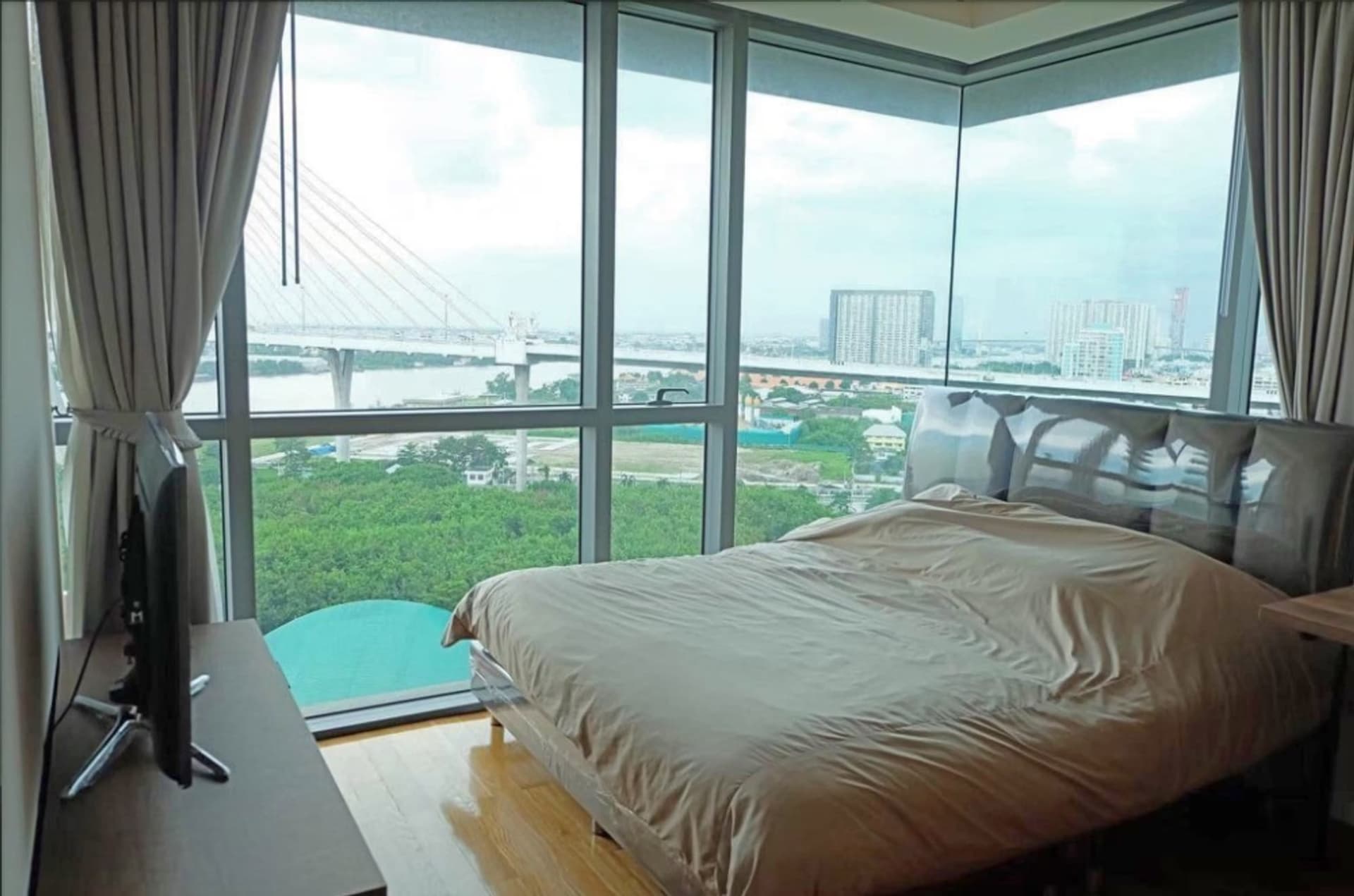 2 Bed Condo for Sale in Yan Nawa - Image 2