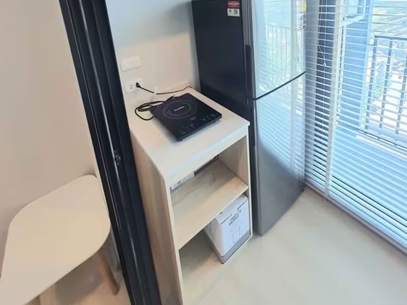 1 Bedroom Condo
