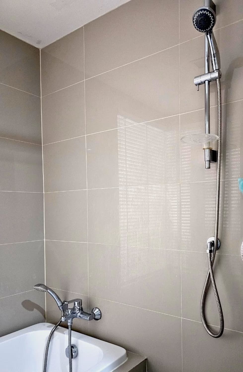 1 Bed Condo for Rent in Watthana - Image 8