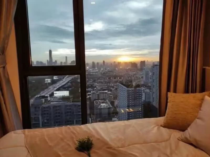 2 Bedroom Condo