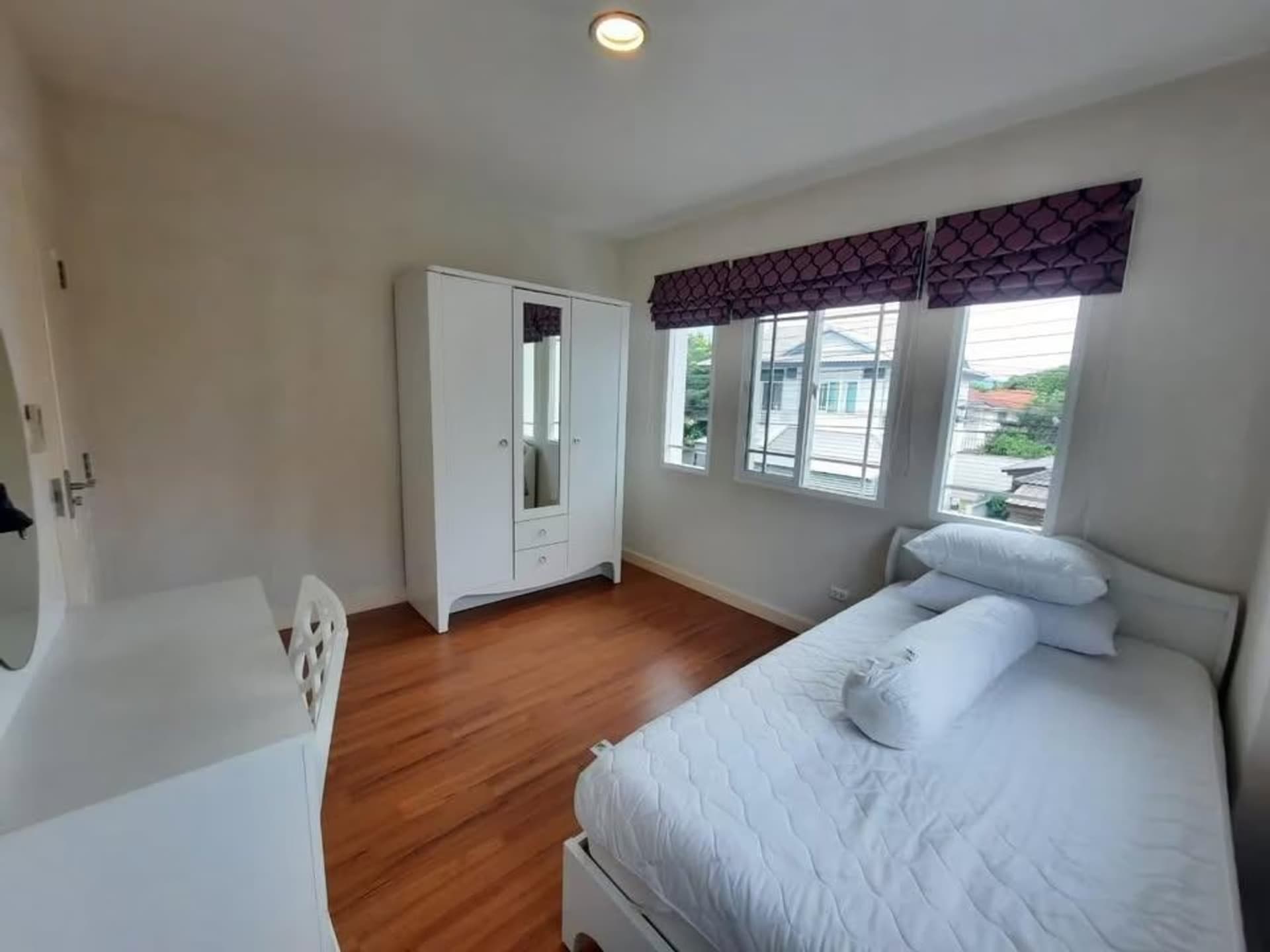 3 Bed House for Rent in Mueang Chiang Mai - Image 8