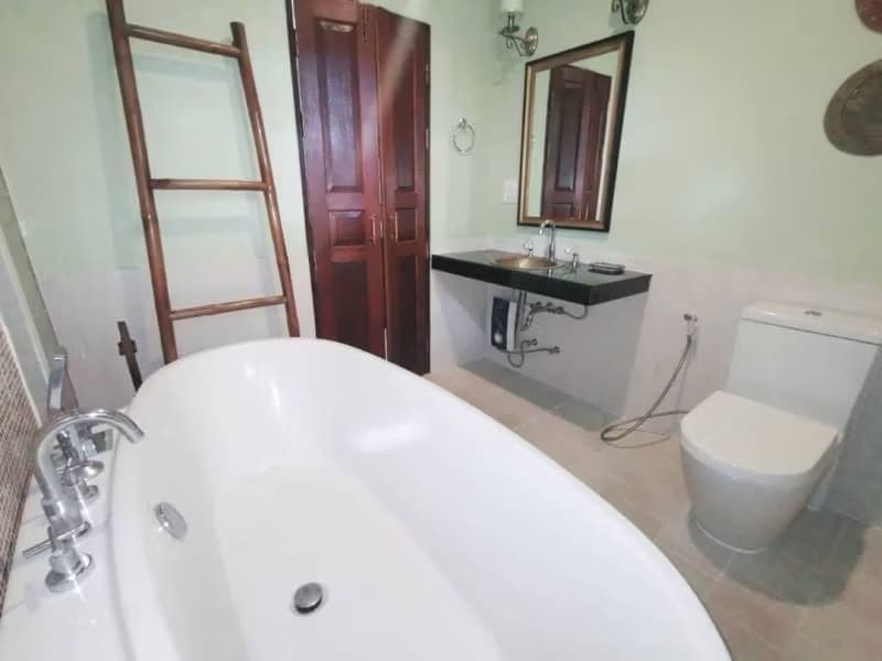 3 Bed House for Rent in Hang Dong District