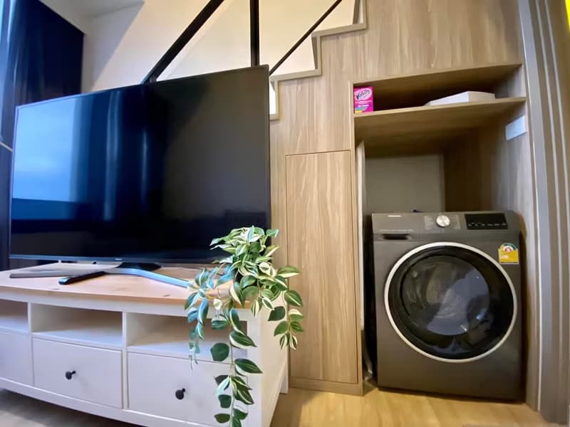 1 Bedroom Condo