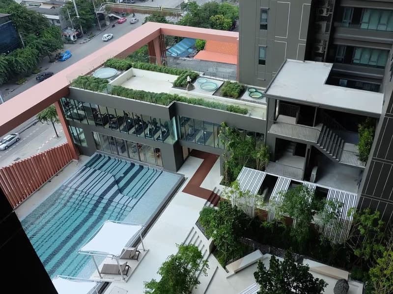 Condo for Sale, Rented at C Ekkamai
