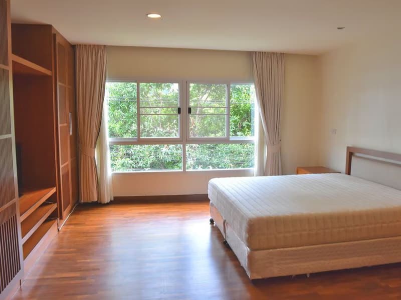 3 Bed Condo for Rent in Sathon