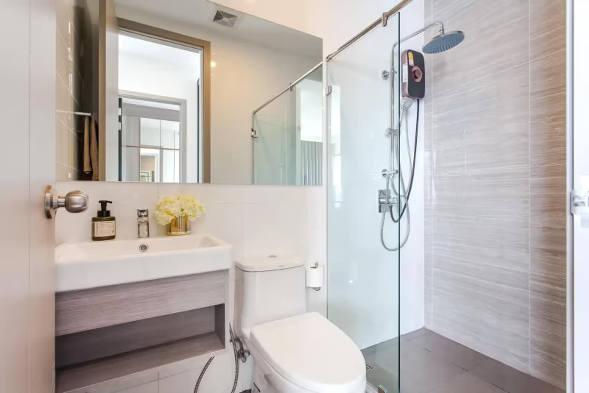 2 Bedroom Condo - Image 3