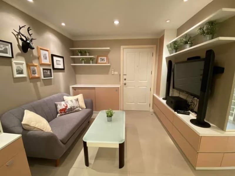 1 Bed Condo for Rent and Sale  Near Phra Ram 9 MRT