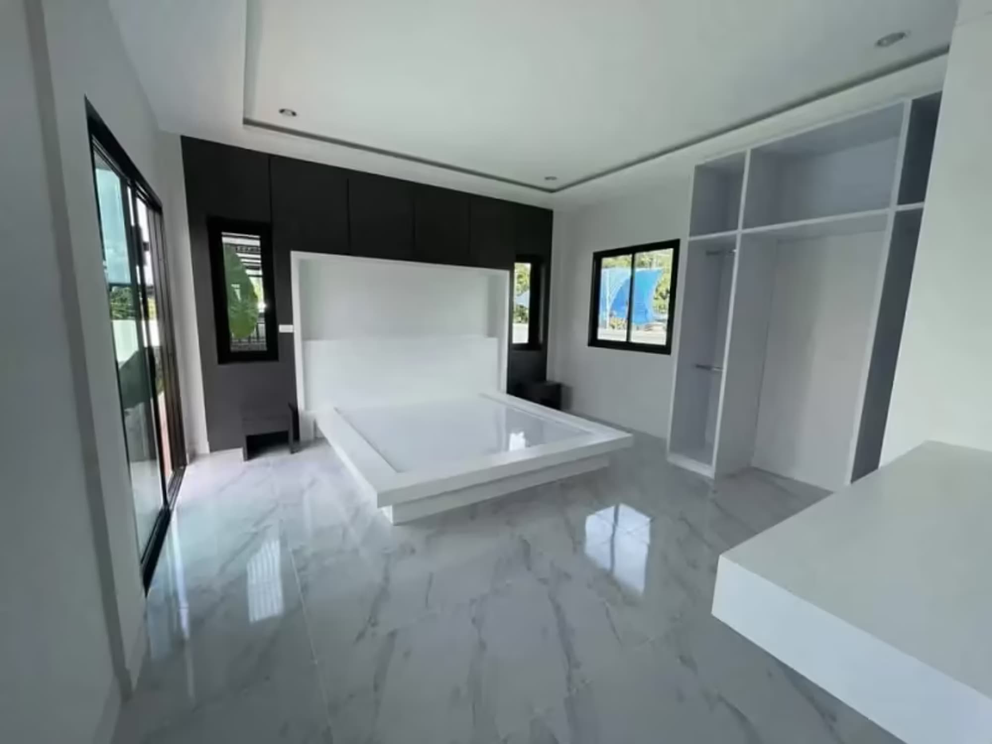 3 Bedroom House - Image 10