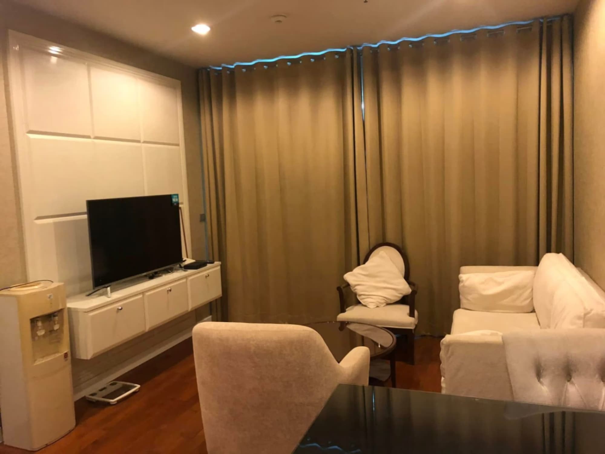 1 Bed Condo for Rent and Sale in Pathum Wan - Image 4