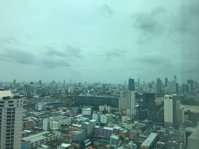 3 Bed Condo for Rent in Khlong Toei