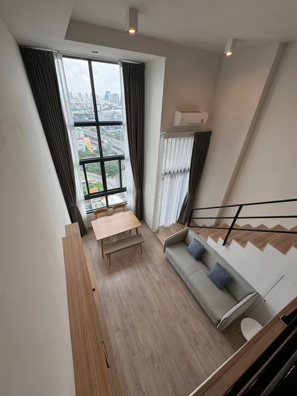 Condo for Rent at Ideo Rama 9 - Asoke - Image 4