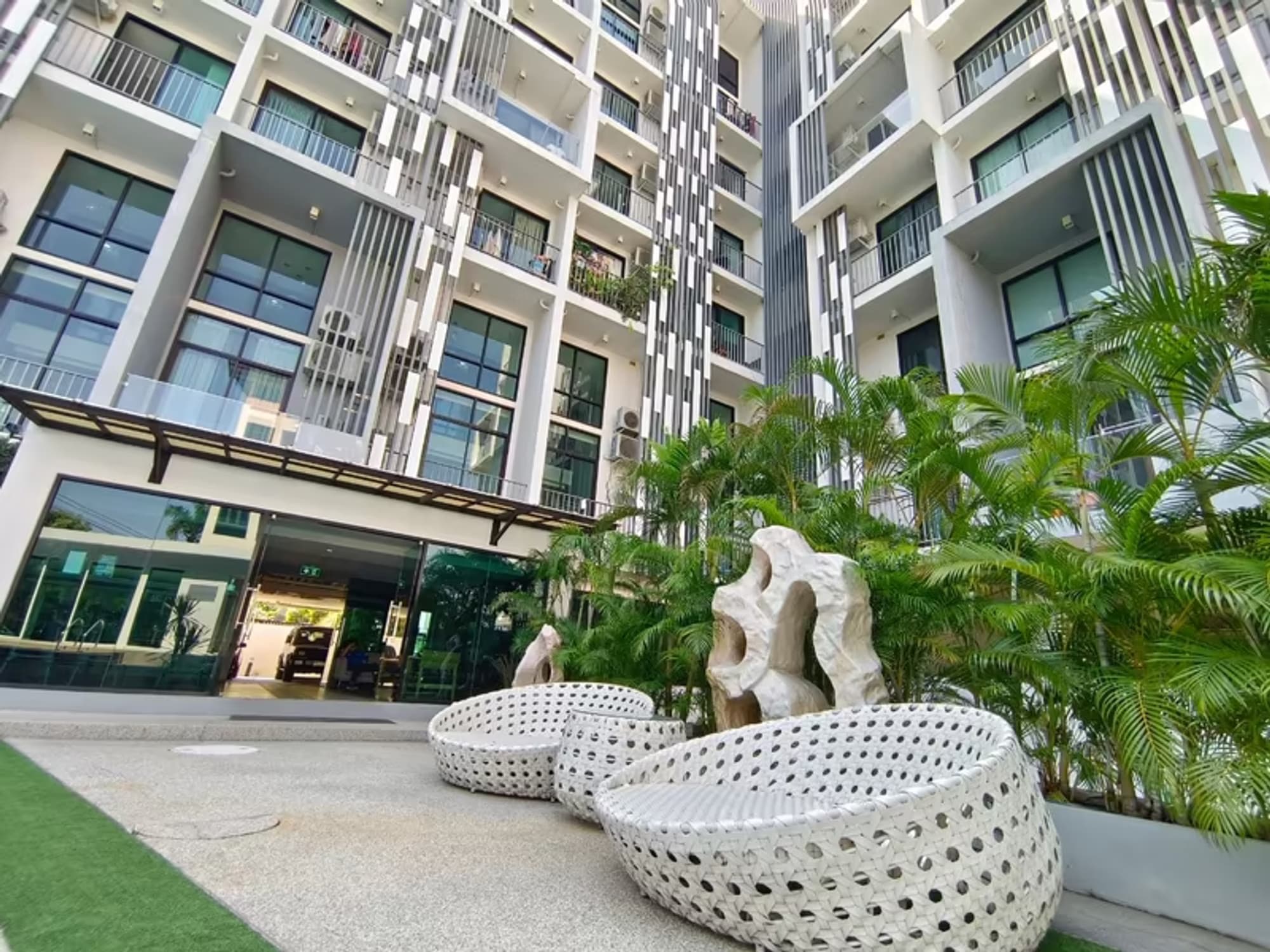 1 Bedroom Condo - Image 17
