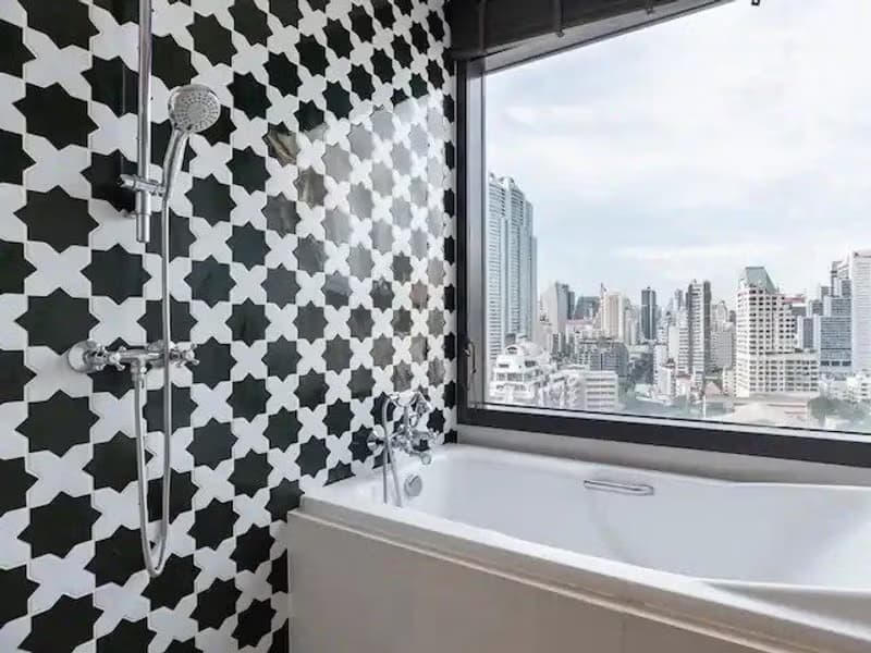 2 Bed Condo for Sale in Khlong Toei