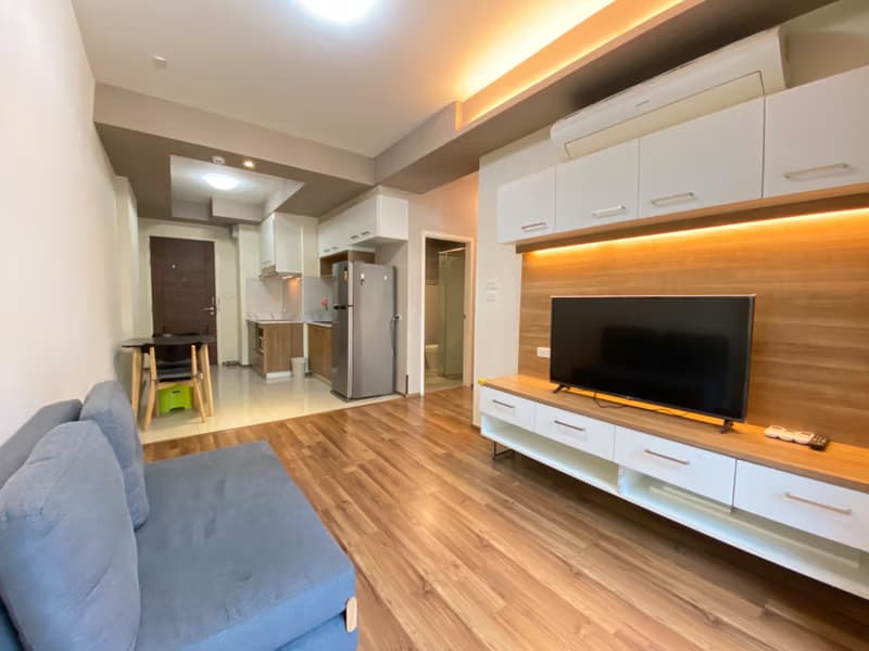 Condo for Rent at The Treasure