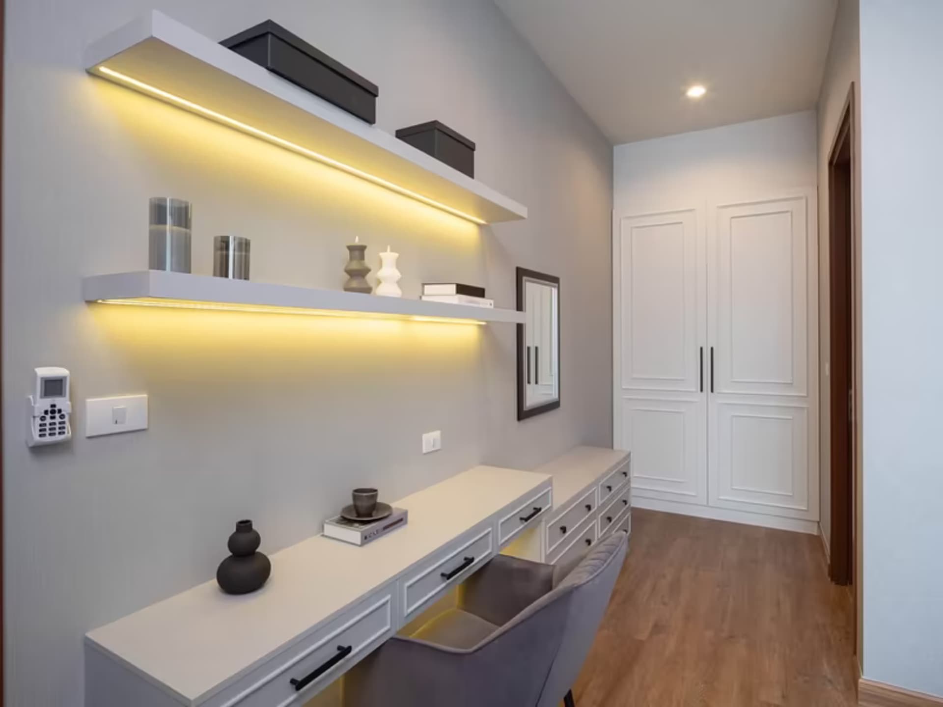  - Image 23
