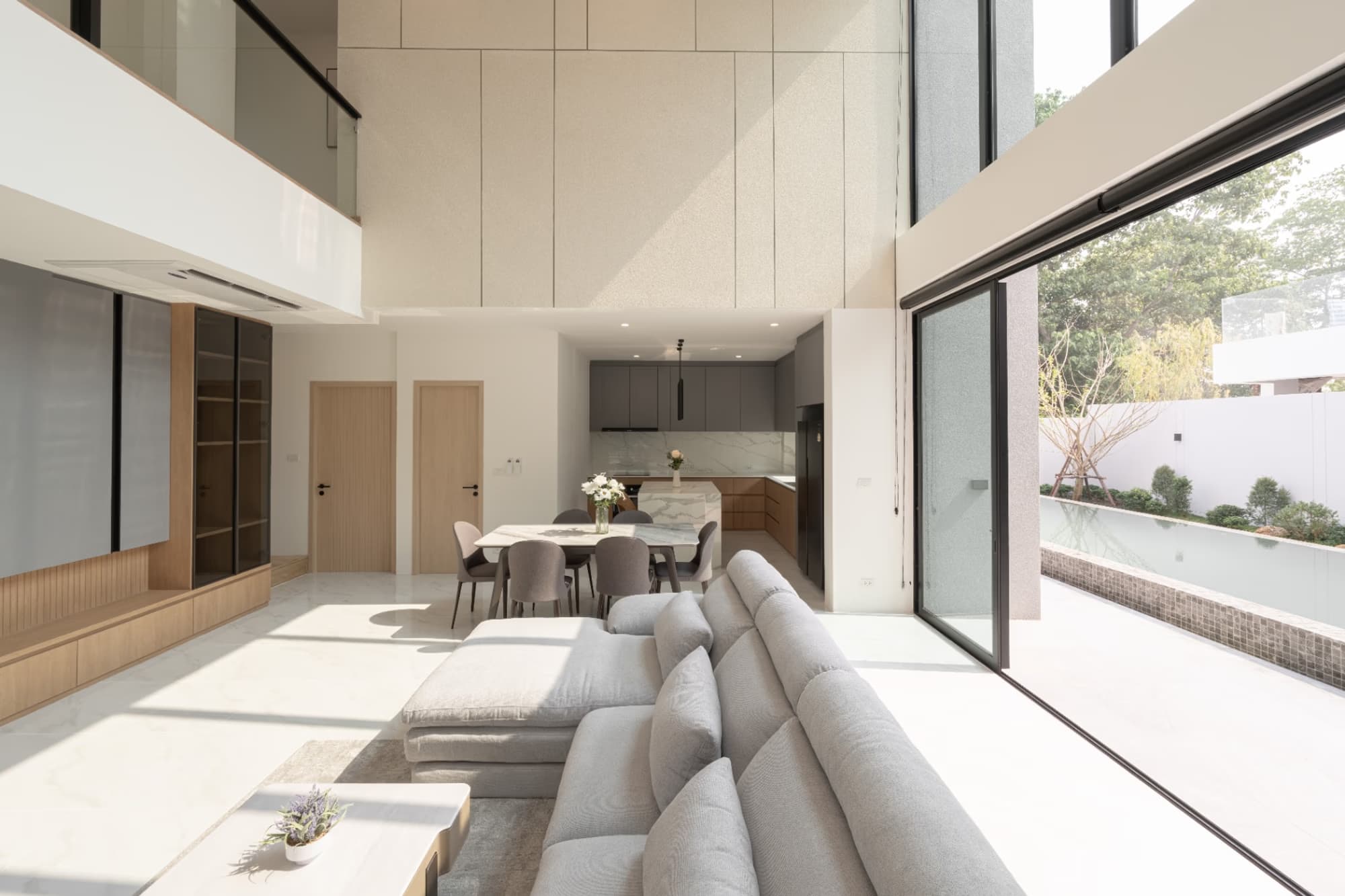 4 Bed House for Rent and Sale in Hang Dong - Image 4