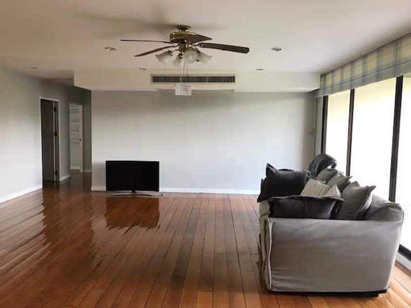 3 Bed Condo for Sale  Near Asok BTS