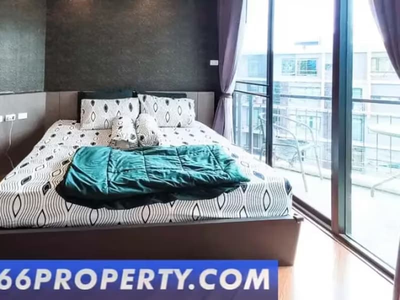 1 Bedroom Condo
