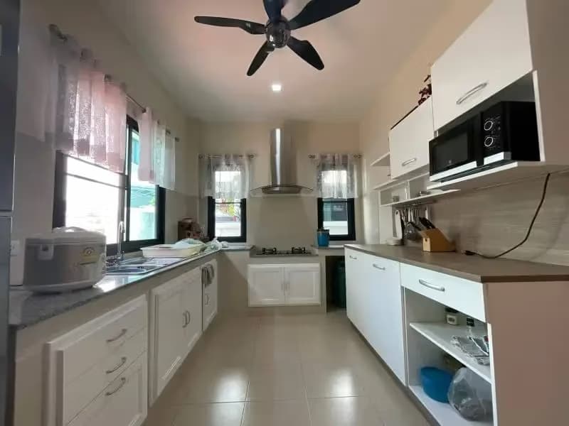 4 Bedroom House